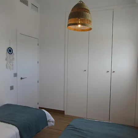 Puerta De Oriente Apartment
