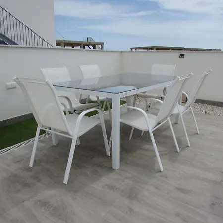 Apartment Puerta De Oriente