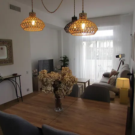 Apartment Puerta De Oriente *